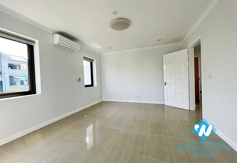 A spacious corner house for rent in Ciputra T Block